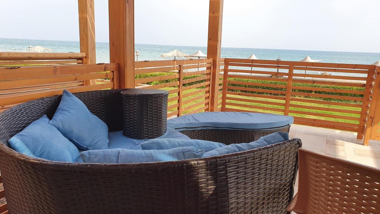 Breathtaking Luxury & Spacious Family 2-Bed 1St Row Seaview At Stella Seaview Sokhna Ain Suchna Exterior foto