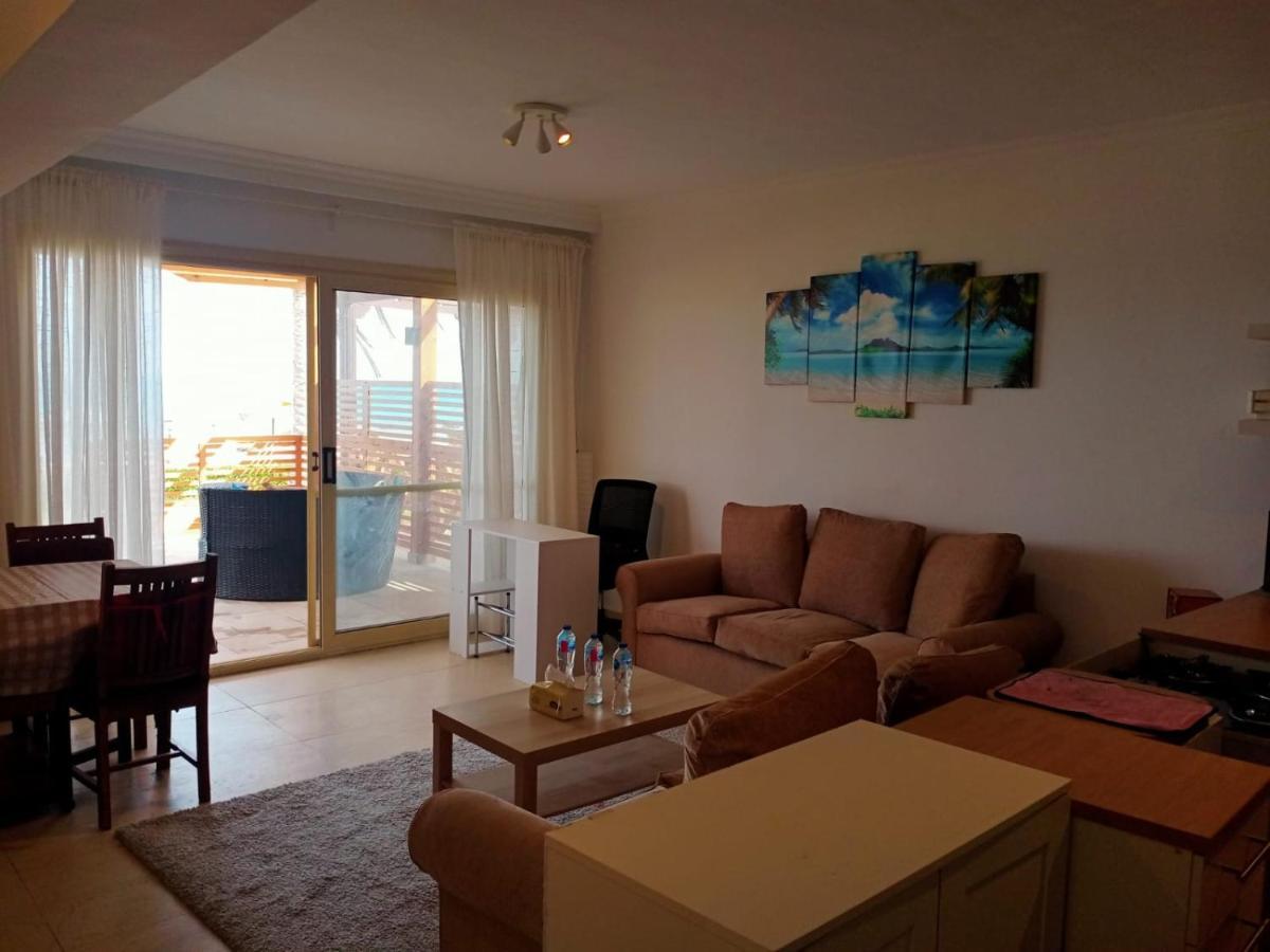 Breathtaking Luxury & Spacious Family 2-Bed 1St Row Seaview At Stella Seaview Sokhna Ain Suchna Exterior foto